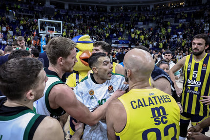 Σλούκας – Γουίλμπεκιν: Για αυτό υπήρξε ένταση ανάμεσά τους μετά το Φενέρμπαχτσε – Παναθηναϊκός