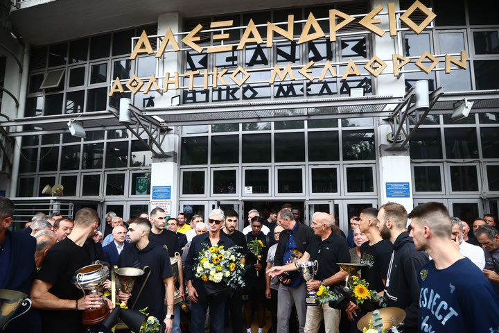 Γιάννης Ιωαννίδης: “Ξανθέ, ήταν όλοι εδώ στο σπίτι σου, το Αλεξάνδρειο”, η συγκινητική ανακοίνωση του Άρη