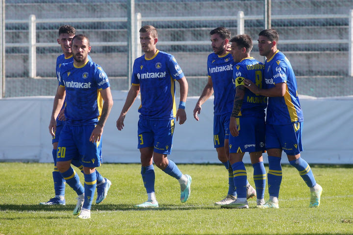 Καμπανιακός – Αστέρας Τρίπολης 1-3: Οι Αρκάδες καθάρισαν στο δεύτερο μέρος και πέρασαν στους “16”