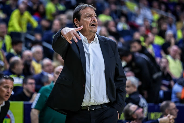 Αταμάν: “Δεν δείξαμε χαρακτήρα, δείξαμε ότι φοβόμαστε να παίξουμε μπάσκετ”