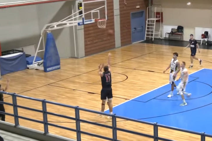 Τρελό buzzer-beater σε αγώνα εφηβικού πρωταθλήματος