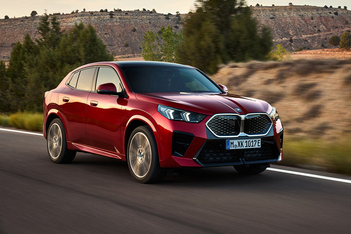 Αποκάλυψη της νέας BMW X2 και της πρώτης ηλεκτρικής iX2