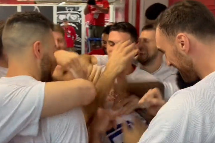Ολυμπιακός: Οι ερυθρόλευκοι την… έπεσαν στον Μπραζντέικις που κάνει το ντεμπούτο του στο καθιερωμένο τελετουργικό