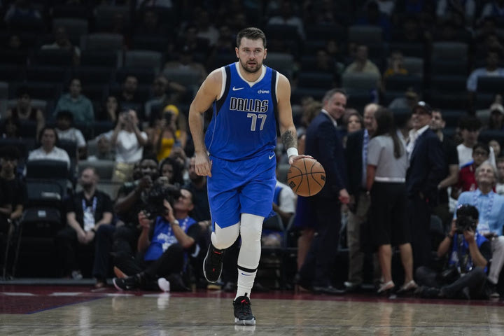 NBA: Μαγικός Λούκα Ντόντσιτς, πάτησε με 35αρα και triple-double τους Γκρίζλις στο Μέμφις, νίκη με 125-110 των Μάβερικς