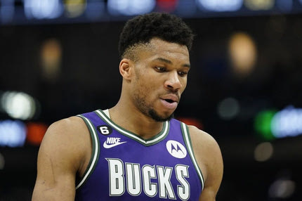 Οι 10 πιο καλοπληρωμένοι παίκτες του NBA για τη σεζόν 2023/24: Πού βρίσκεται ο Γιάννης Αντετοκούνμπο