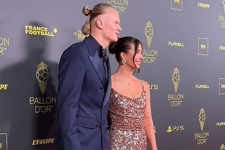 Οικογενειακή απόδραση στην Ίμπιζα για τον Χάαλαντ μετά τον ευρωπαϊκό αποκλεισμό