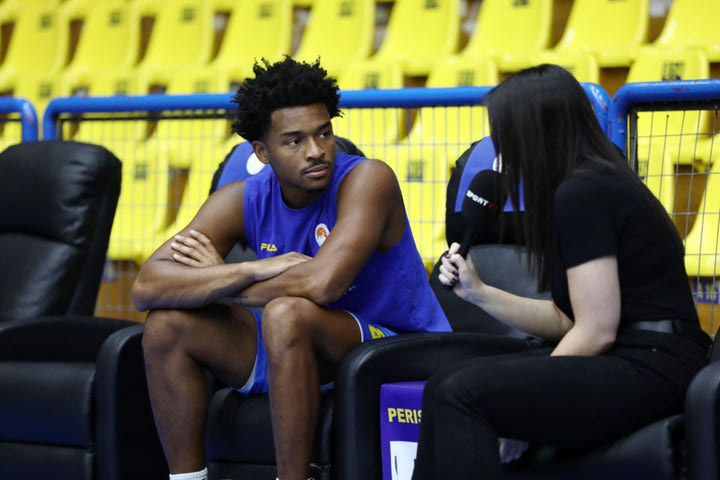Ο Τζέιλεν Χαντς στο SPORT24: “Όταν έψαξα τον Σπανούλη είπα ‘ουάου, αυτό είναι τρελό’, μπορούμε να κερδίσουμε πολλά με εκείνον”