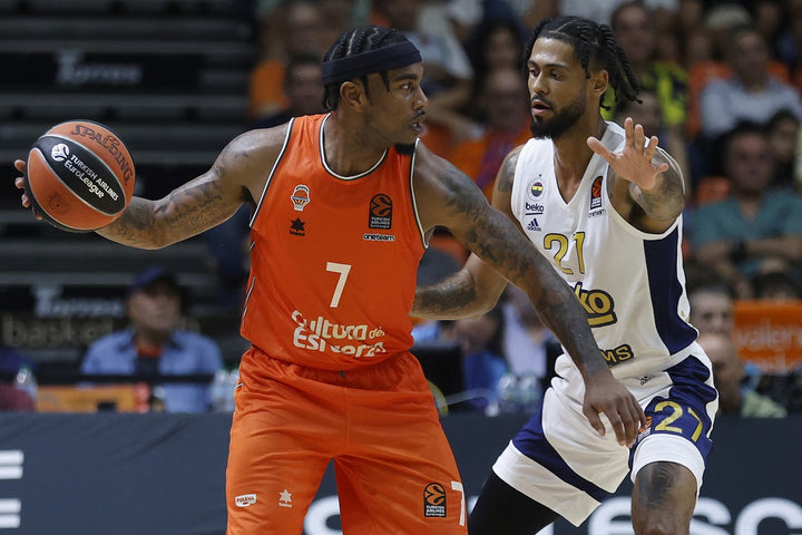 Βαλένθια – Φενέρμπαχτσε 77-74: Οι Ισπανοί λύγισαν την ομάδα του Ιτούδη και έκαναν το 2/2