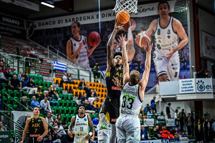 ΑΕΚ Betsson, η ανάλυση της νίκης επί της Σάσαρι: Το Pick and Roll με το πεταχτάρι του Τίλμαν, το απίστευτο +24 του Μακρέι και τα τρίποντα του Ραντλ