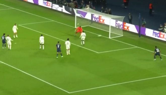 Εκπληκτικός συνδυασμός και 3-0 για την Παρί με τον Κανγκ-Ιν Λι