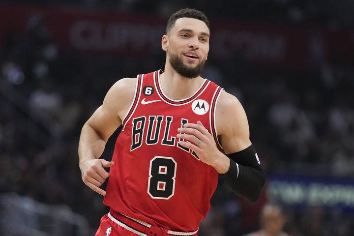 NBA: ΛαΒίν και Βούτσεβιτς λύγισαν τον απίθανο Γουεμπανιαμά, νίκη με 114-110 για τους Μπουλς, με ανατροπή από το -19