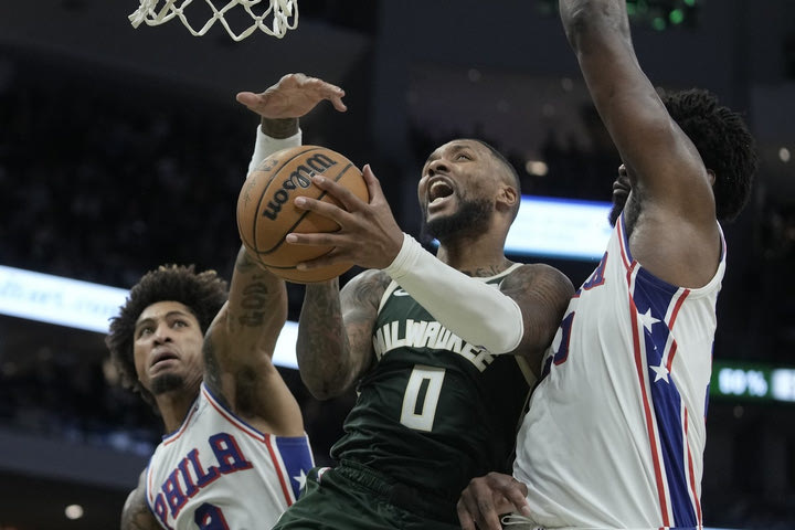 NBA, Ντέιμιαν Λίλαρντ: Οι καλύτερες στιγμές από την τρομερή 39αρα του στο ντεμπούτο του με τους Μπακς