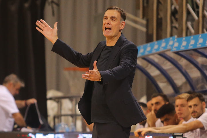 Τρελαμένος ο Μπαρτζώκας: “Αυτό  που παίχτηκε σήμερα δεν ήταν μπάσκετ, πρέπει να κάνουμε ξανά μίτινγκ με την επιτροπή διαιτησίας”