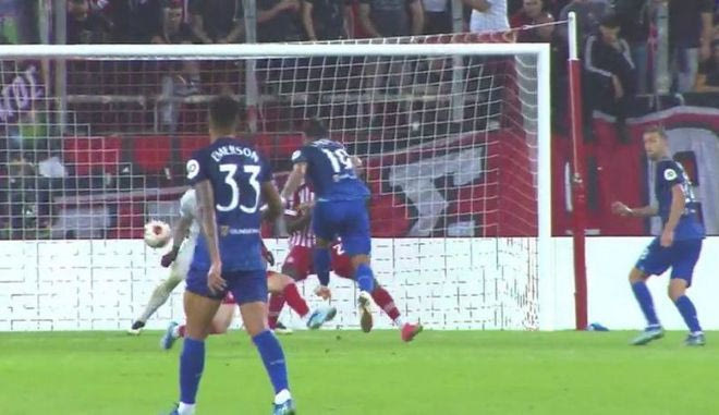 Η Γουέστ Χαμ μείωσε σε 2-1 με φοβερό βολέ του Πακετά