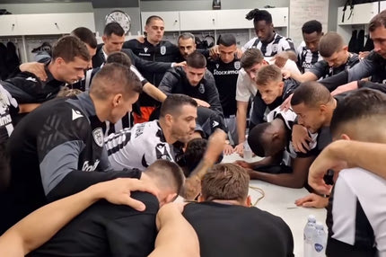 ΠΑΟΚ, η ομιλία του Βιεϊρίνια πριν από την Άιντραχτ: “Βγείτε στο γήπεδο με ψηλά το κεφάλι”