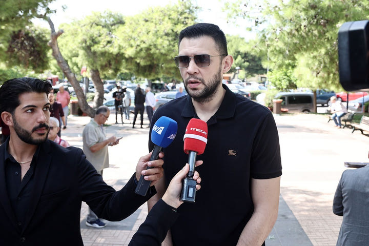 Ο Κώστας Παπανικολάου για τον Γιάννη Ιωαννίδη: “Όσο ζει στις μνήμες όλων, θα παραμένει ζωντανός”