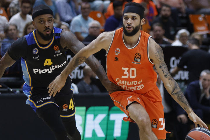 Βαλένθια – Μακάμπι 75-66: Έκαναν το στα 3/3 οι Ισπανοί, ήττα για τους Ισραηλινούς πριν το ΟΑΚΑ