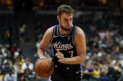 Κινγκς – Λέικερς 132-127: Ο σούπερ Βεζένκοβ και το Σακραμέντο “μαύρισαν” την 20η επέτειο του ΛεΜπρόν Τζέιμς