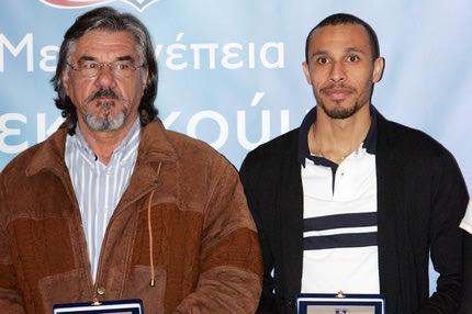 Πέθανε ο Μπάμπης Σδρόλας