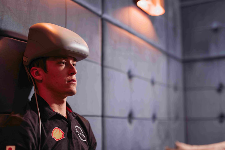 Η Nissan “τουρμπίζει” τον εγκέφαλο του οδηγού