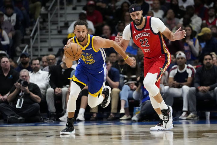 NBA: Ο Στεφ Κάρι διέλυσε με 42αρα τους Πέλικανς στην Νέα Ορλεάνη, νίκη με 130-102 των Γουόριορς