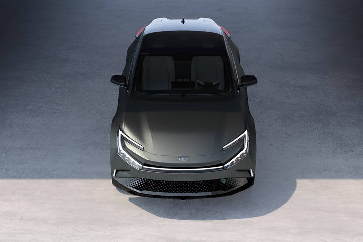 Η Toyota βάζει τα παιδιά στο σχεδιαστήριο