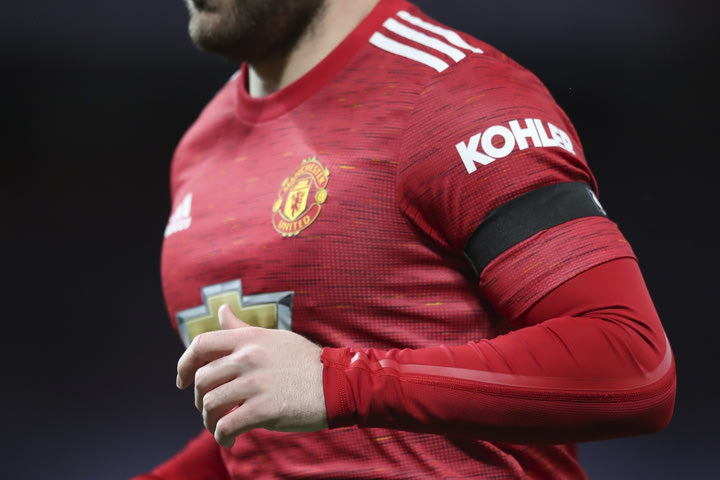 Premier League: Μαύρα περιβραχιόνια και ενός λεπτού σιγή πριν από τα ματς της 9ης αγωνιστικής για τις συγκρούσεις σε Ισραήλ και Γάζα