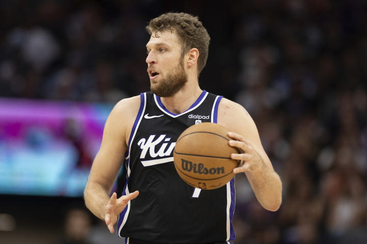 NBA, Κινγκς – Κλίπερς 109-95: Το Σακραμέντο πάτησε τους Κλίπερς, πήρε χρόνο συμμετοχής ο Βεζένκοβ