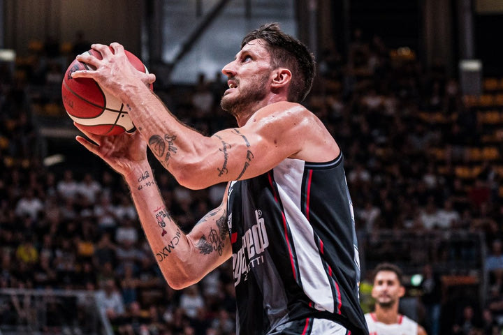 Πολονάρα: “Ο δεύτερος κύκλος θα είναι ευκολότερος, αλλά μετά θα πρέπει να κάνω μεταμόσχευση μυελού των οστών”