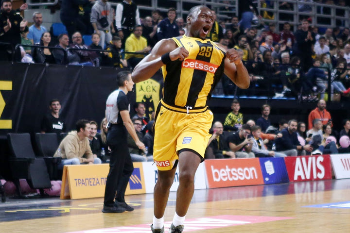 Η MVP εμφάνιση του ασταμάτητου Καμπενγκέλε