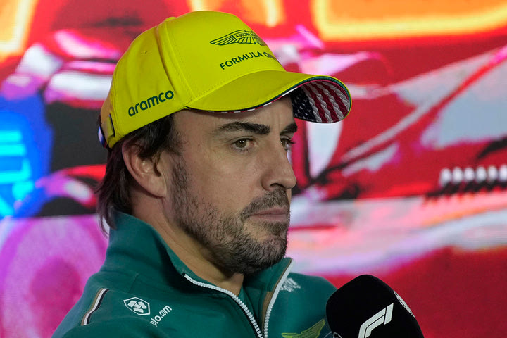 Αλόνσο: “Απαρχαιωμένες οι δοκιμές κατάταξης της F1, η χειρότερη στιγμή του τριημέρου”