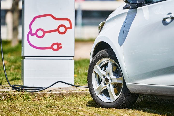 Αυτοί είναι οι λόγοι που οι κατασκευαστές ηλεκτρικών εμπιστεύονται μια μάρκα ελαστικών