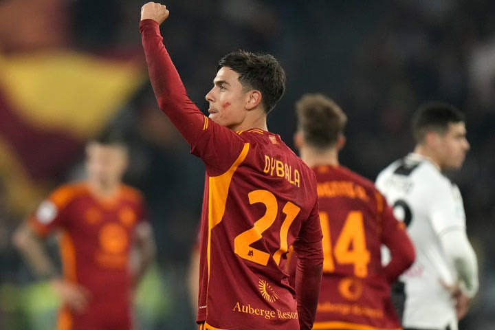 Ρόμα – Ουντινέζε 3-1: Καθάρισε στο φινάλε με Ντιμπάλα και Ελ Σααραουί
