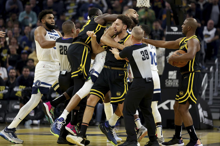 Τρελή καμπάνα από το NBA στον Ντρέιμοντ Γκριν αλλά και απόλυτη εξήγηση για την αυστηρότητά της