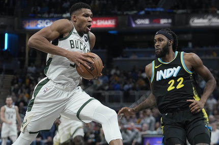 Πέισερς – Μπακς 126-124: Ο Γιάννης Αντετοκούνμπο έβαλε 54 στην Ιντιανάπολις με εξωφρενική εμφάνιση αλλά έφυγε ηττημένος