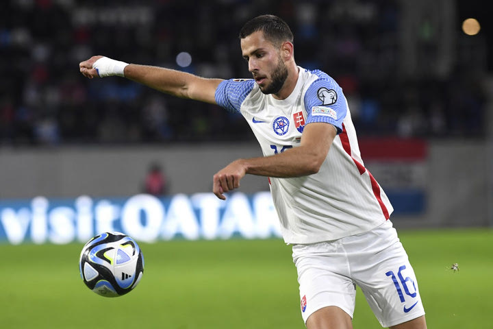 Προκριματικά Euro 2024: Η Σλοβακία έκανε κράτηση για Γερμανία, σόου Γιόβετιτς και “9 στα 9” για την Πορτογαλία