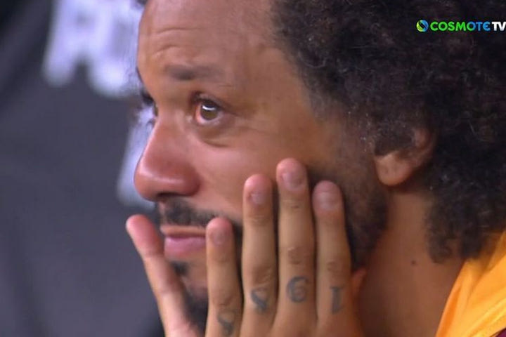 Μαρσέλο: Τα δάκρυα και η συγκίνηση μετά την γκολάρα του Κένεντι που χάρισε το Copa Libertadores στη Φλουμινένσε