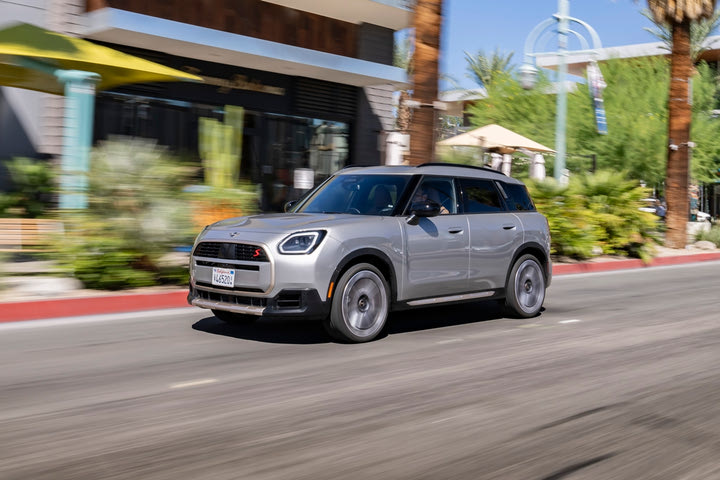 Το νέο Mini Countryman S ALL4 απογειώνει την οικονομία