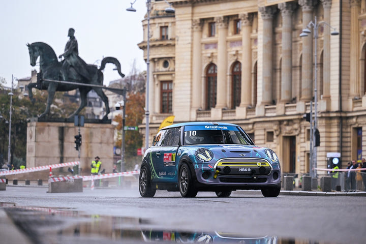 Ένα ηλεκτρικό Mini κατέκτησε το Πρωτάθλημα Super Rally στη Ρουμανία