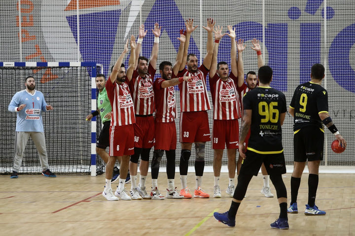 Ολυμπιακός – ΑΕΚ στους “16” του Κυπέλλου στο χάντμπολ ανδρών