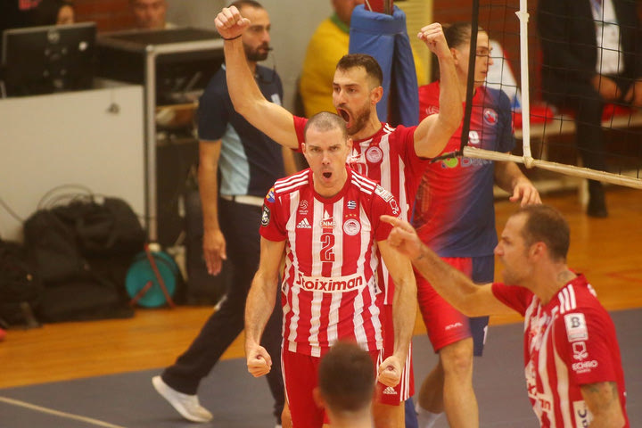 Volley League ανδρών: Ο Ολυμπιακός με εξαιρετικό Τράβιτσα πέρασε από την Πολίχνη