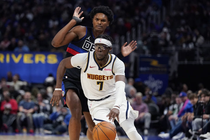 NBA: Ο Γιόκιτς αποβλήθηκε, οι Νάγκετς βρήκαν τη λύση και πέρασαν από την έδρα των Πίστονς