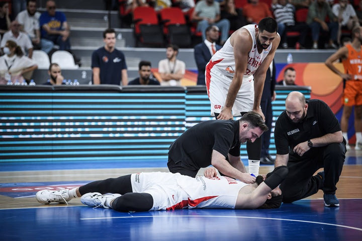 EuroBasket 2022: Ο Σενγκέλια θα υποβληθεί σε επέμβαση στον δεξιό ώμο του