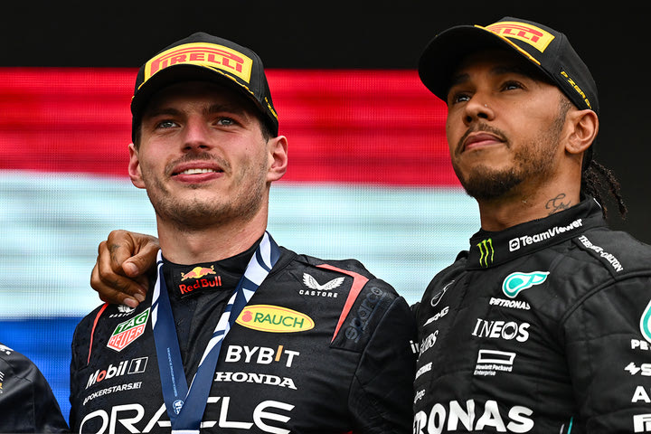 Χόρνερ: “Ο Χάμιλτον προσέγγισε τη Red Bull φέτος, είχε σοβαρές συζητήσεις και με τη Ferrari”