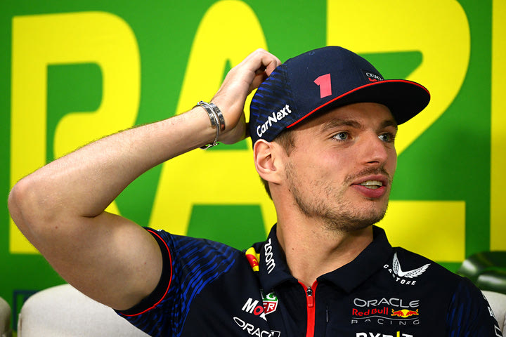 Αινιγματικός ο Φερστάπεν για τη βοήθεια στον Πέρεζ στη Βραζιλία