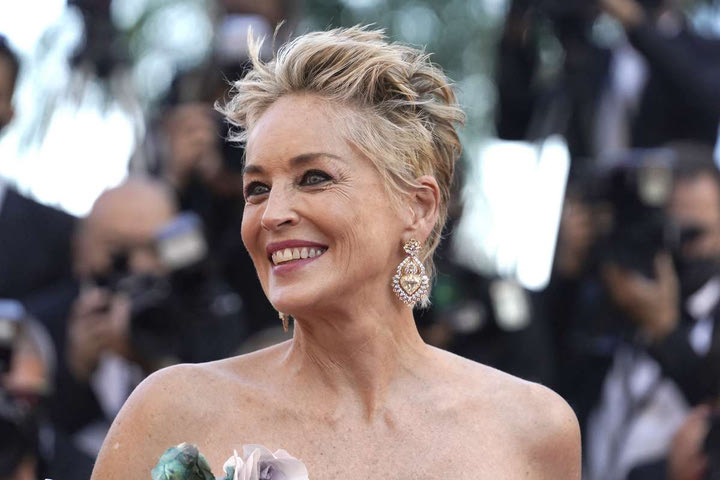 H Sharon Stone λέει αλήθειες για τις γυναίκες και το σεξ μετά τα 60