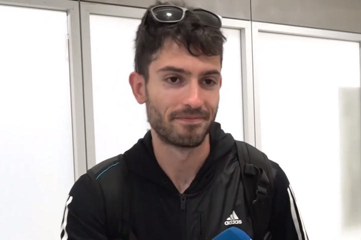 Τεντόγλου: “Μ’ αρέσει να περνάω απαρατήρητος, να είμαι φάντασμα”