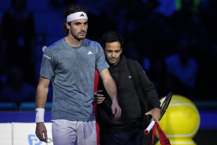 Τσιτσιπάς: Απολογήθηκε στο κοινό, αλλά και στον Χούρκατς