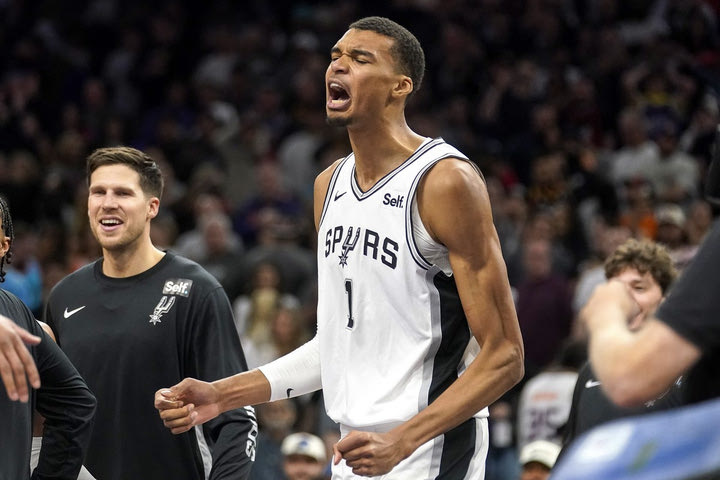Προγνωστικά NBA: Με τον “καυτό” Κάρι και το 2.40 του Γουεμπανιαμά