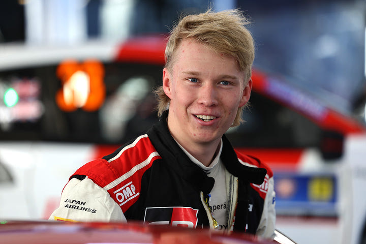 Ο Ροβάνπερα δεν θα αγωνιστεί σε όλα τα ράλι του WRC το 2024